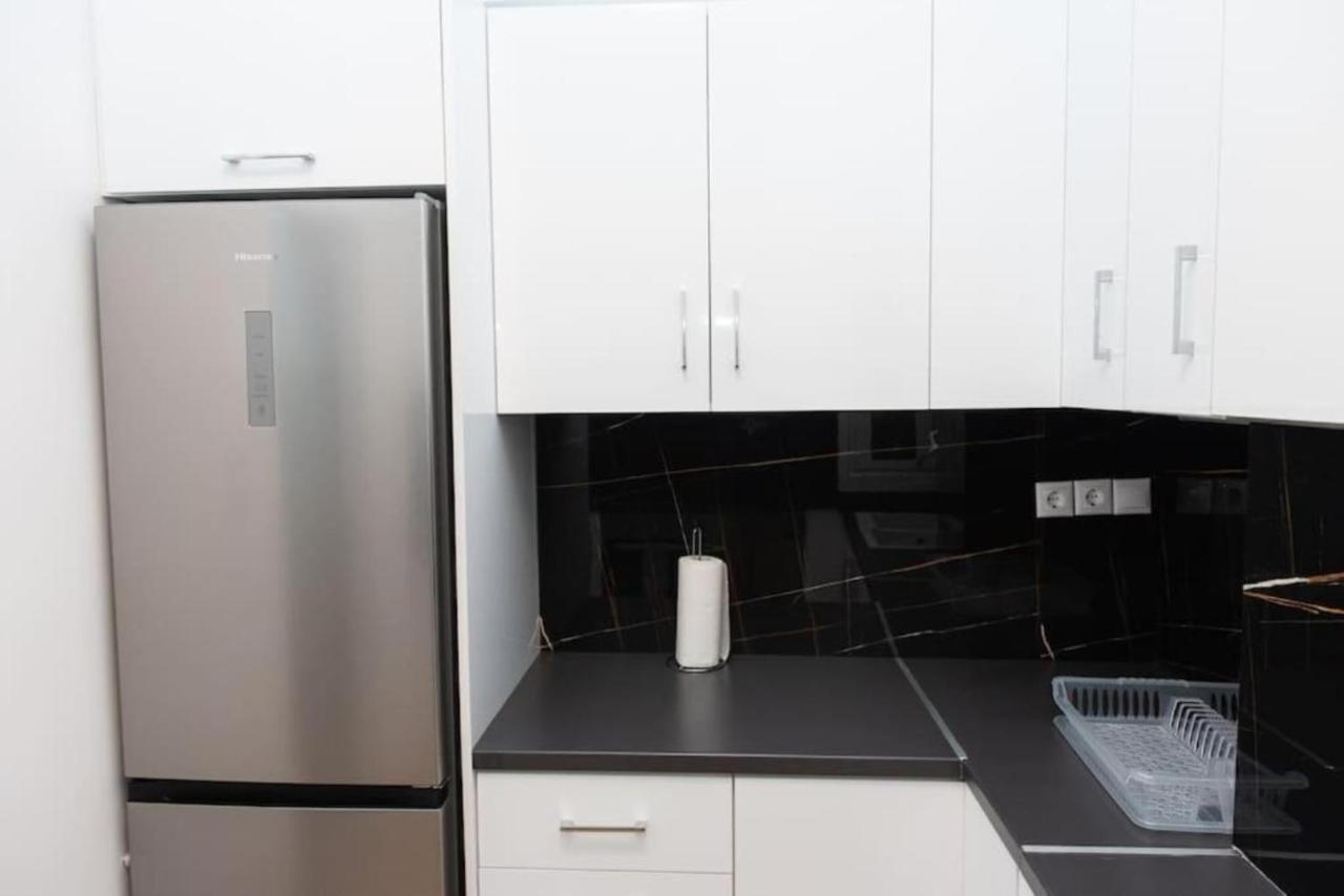 Renovated Spacious Flat 7Min To Subway Station- Athens Ngoại thất bức ảnh